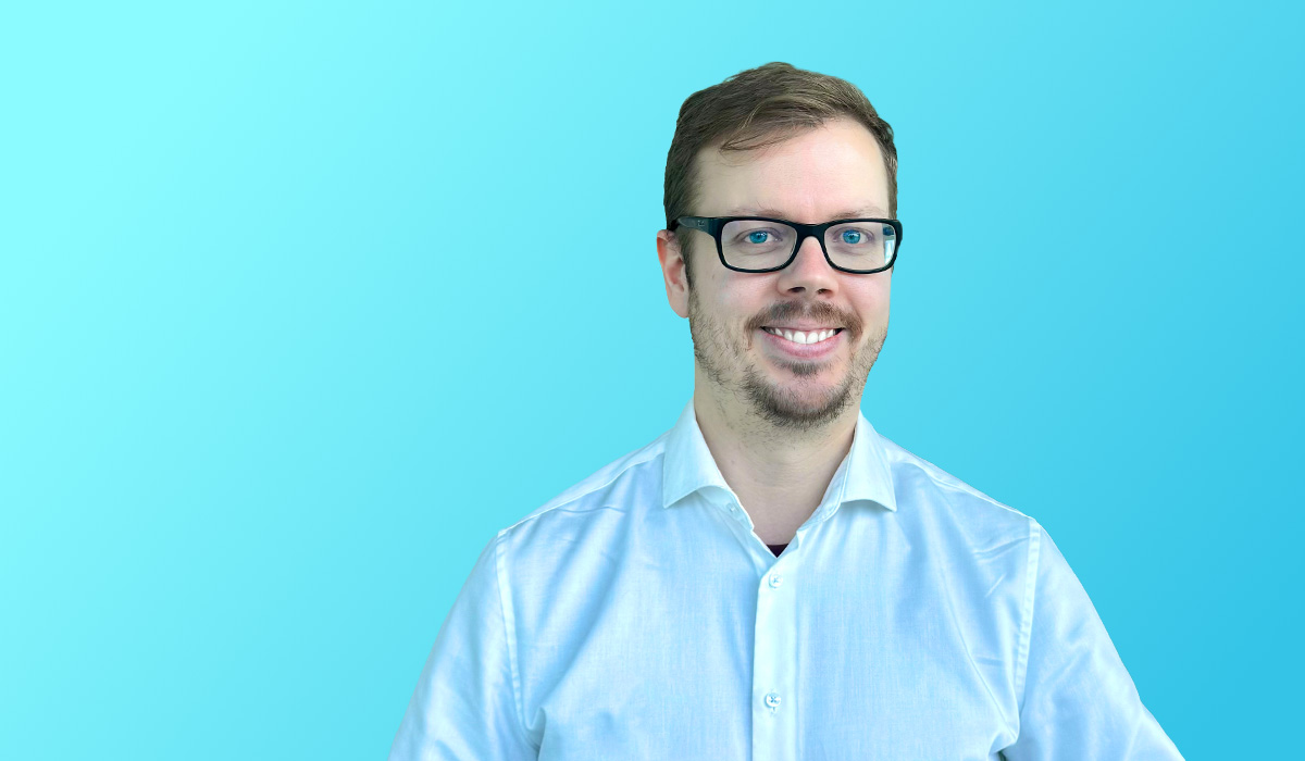 Alexander Zengeler, Principal eXpert