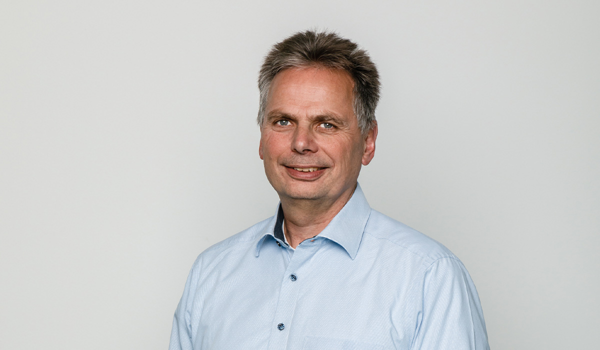 Matthias Straßer, Chief eXpert